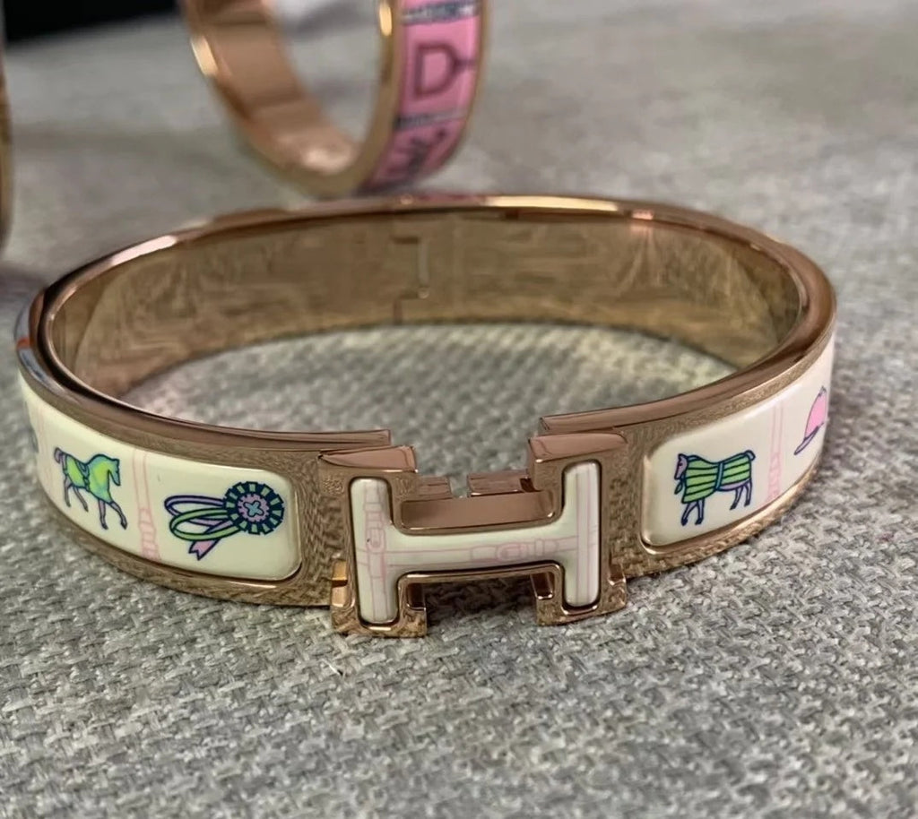 18K Clic Hermes Couvertures Bracelet